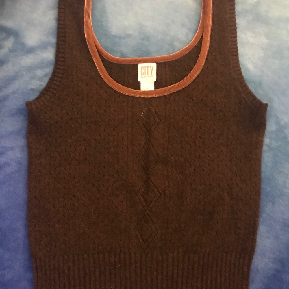 New City DKNY brown tan sweater vest